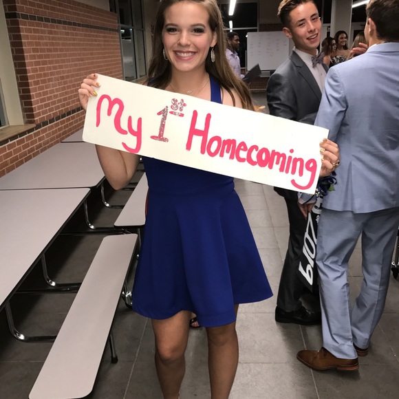 Cocktail/ homecoming dress - Picture 4 of 5